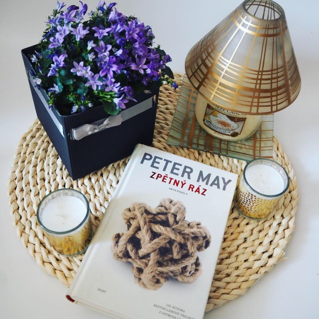 Zpětný ráz - recenze1